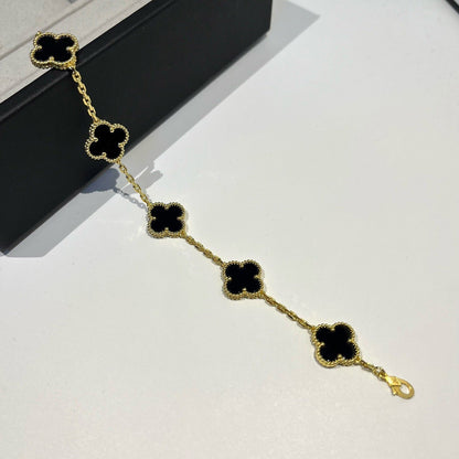 [Aetheris]LUCKY CLOVER 5-MOTIV-ARMBAND – BLACK ONYX KOLLEKTION