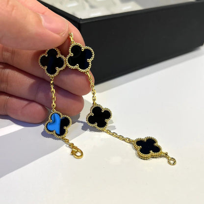 [Aetheris]LUCKY CLOVER 5-MOTIV-ARMBAND – BLACK ONYX KOLLEKTION