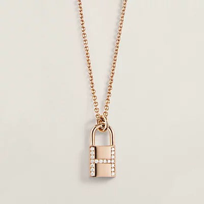 [Aetheris]HM ADVANCED NICHE LOCK HEAD NECKLACE DIAMONDS