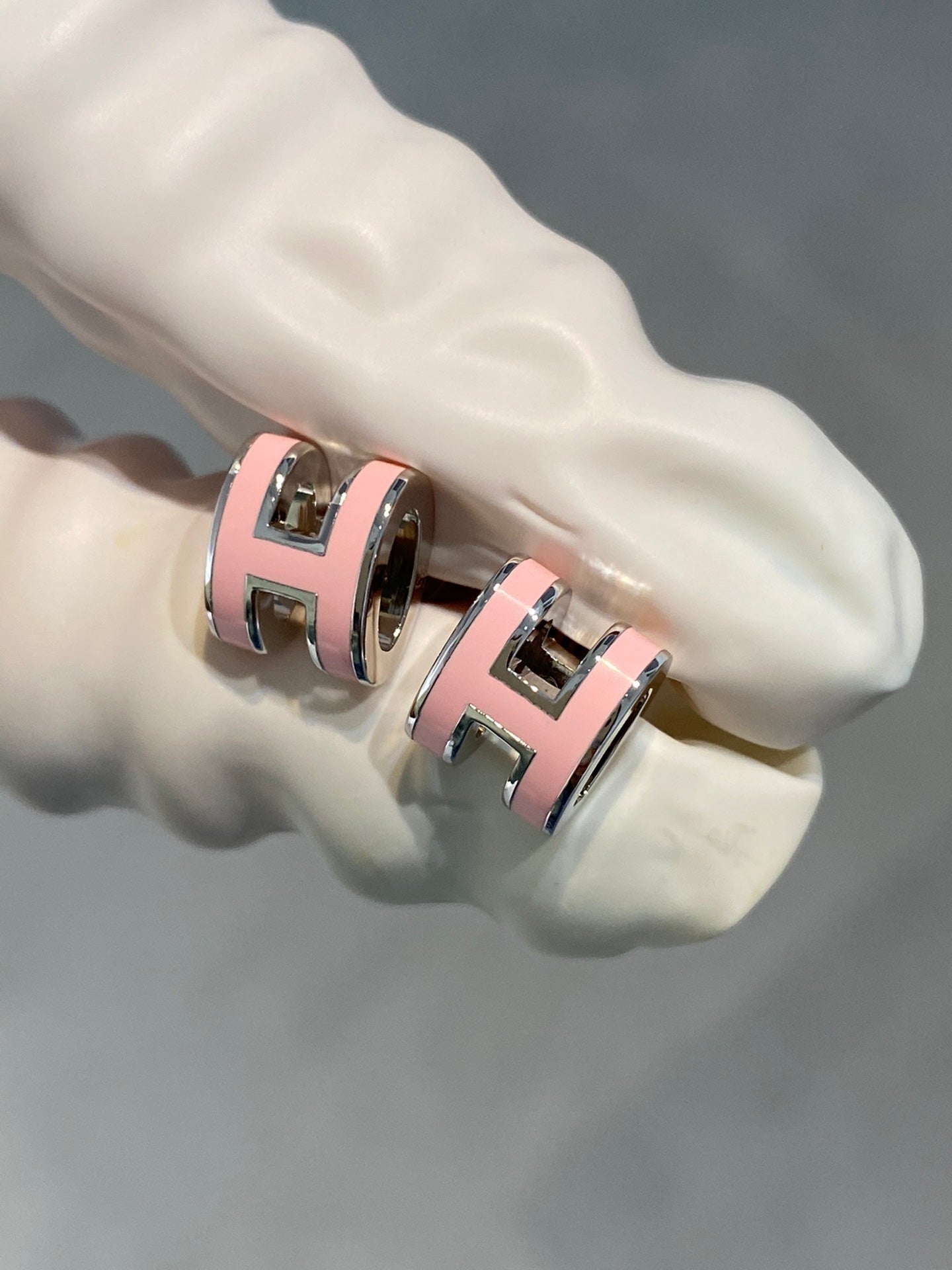 [Aetheris]MINI POP H SILVER EARRINGS PINK