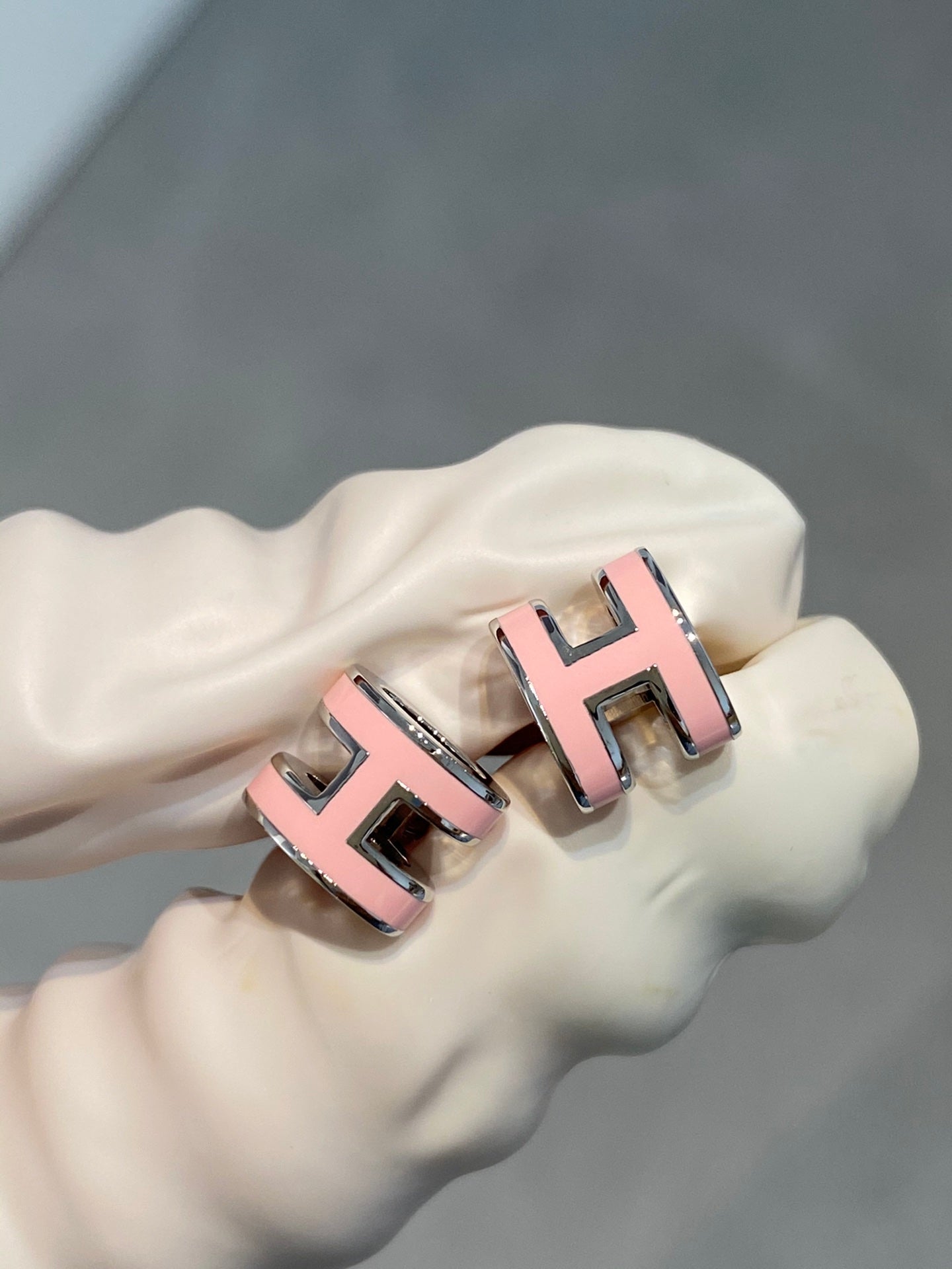 [Aetheris]MINI POP H SILVER EARRINGS PINK