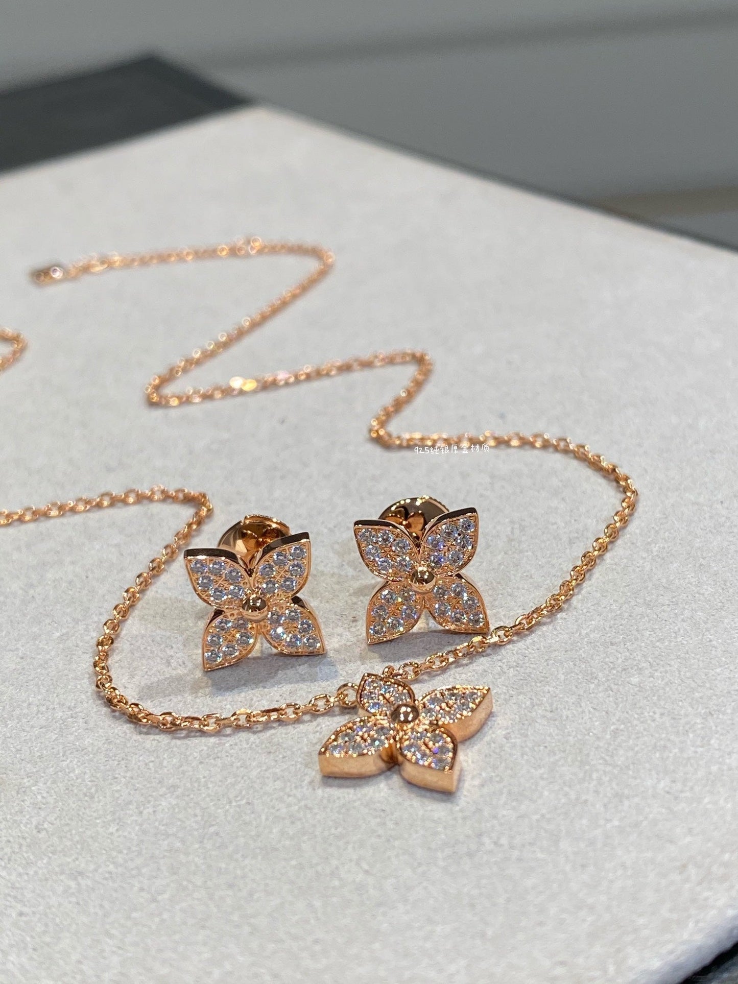 [Aetheris]STAR DIAMOND NECKALCE