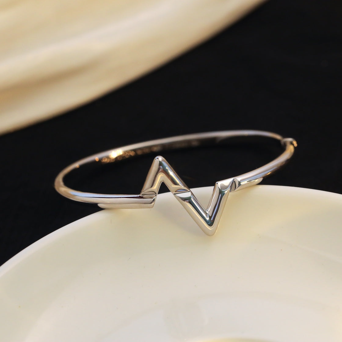 [Aetheris]VOLTE UPSITE DOWN BRACELET