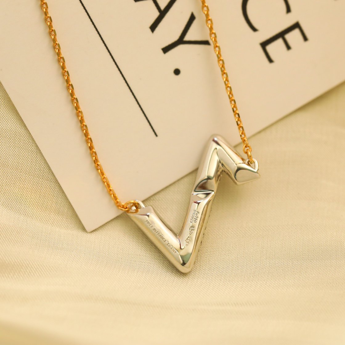 [Aetheris]VOLT SILVER DIAMOND PEDANT NECKLACE