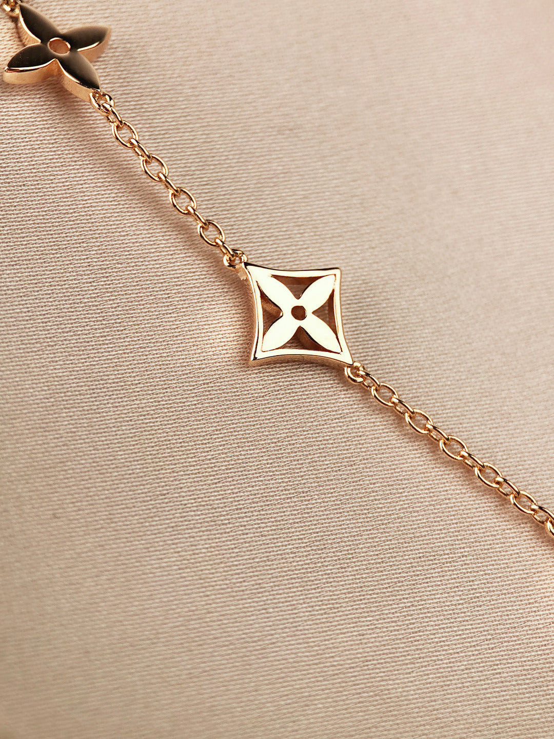 [Aetheris]STAR AND SUN 7 MOTIFS GOLD BRACELET