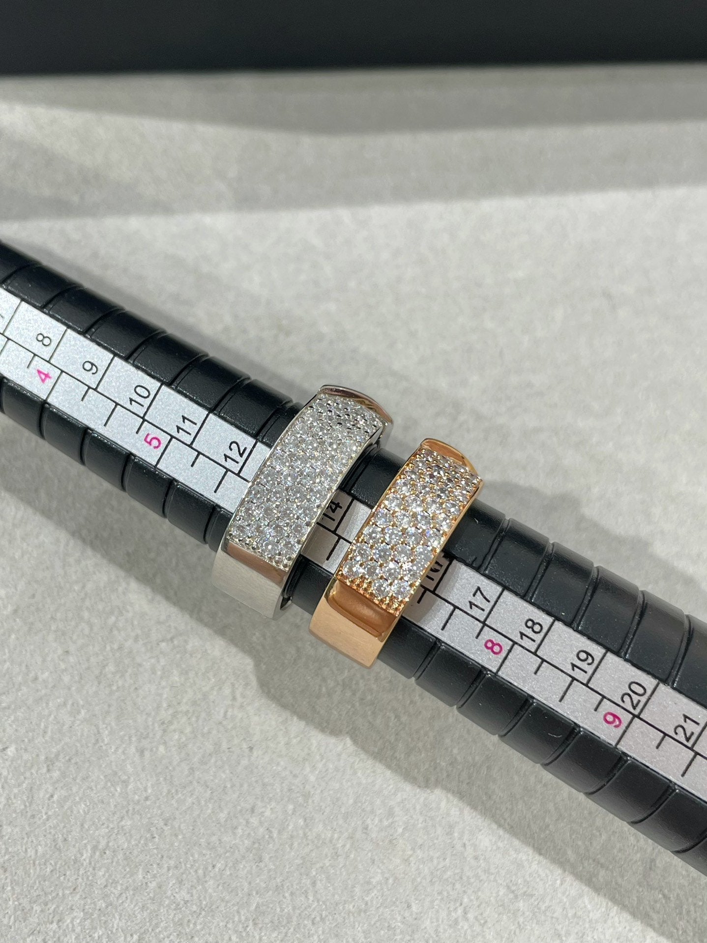 [Aetheris]LIENS EVIDENCE DIAMANT BESETZTER RING