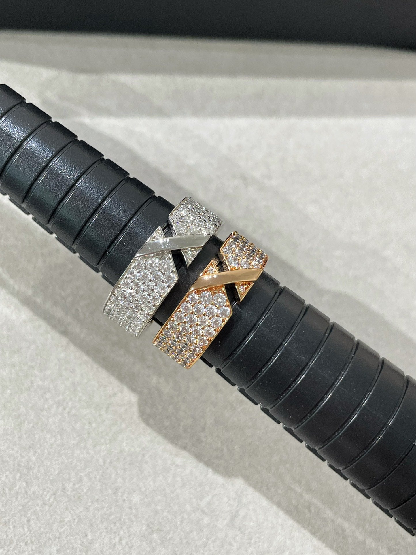 [Aetheris]LIENS EVIDENCE DIAMANT BESETZTER RING