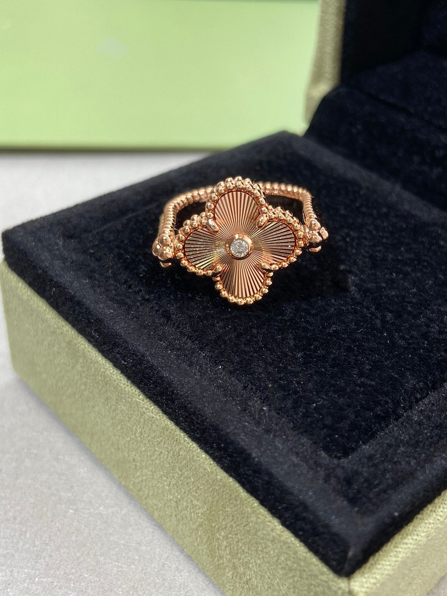 [Aetheris]GLÜCKKLEE GOLD WENDE-RING