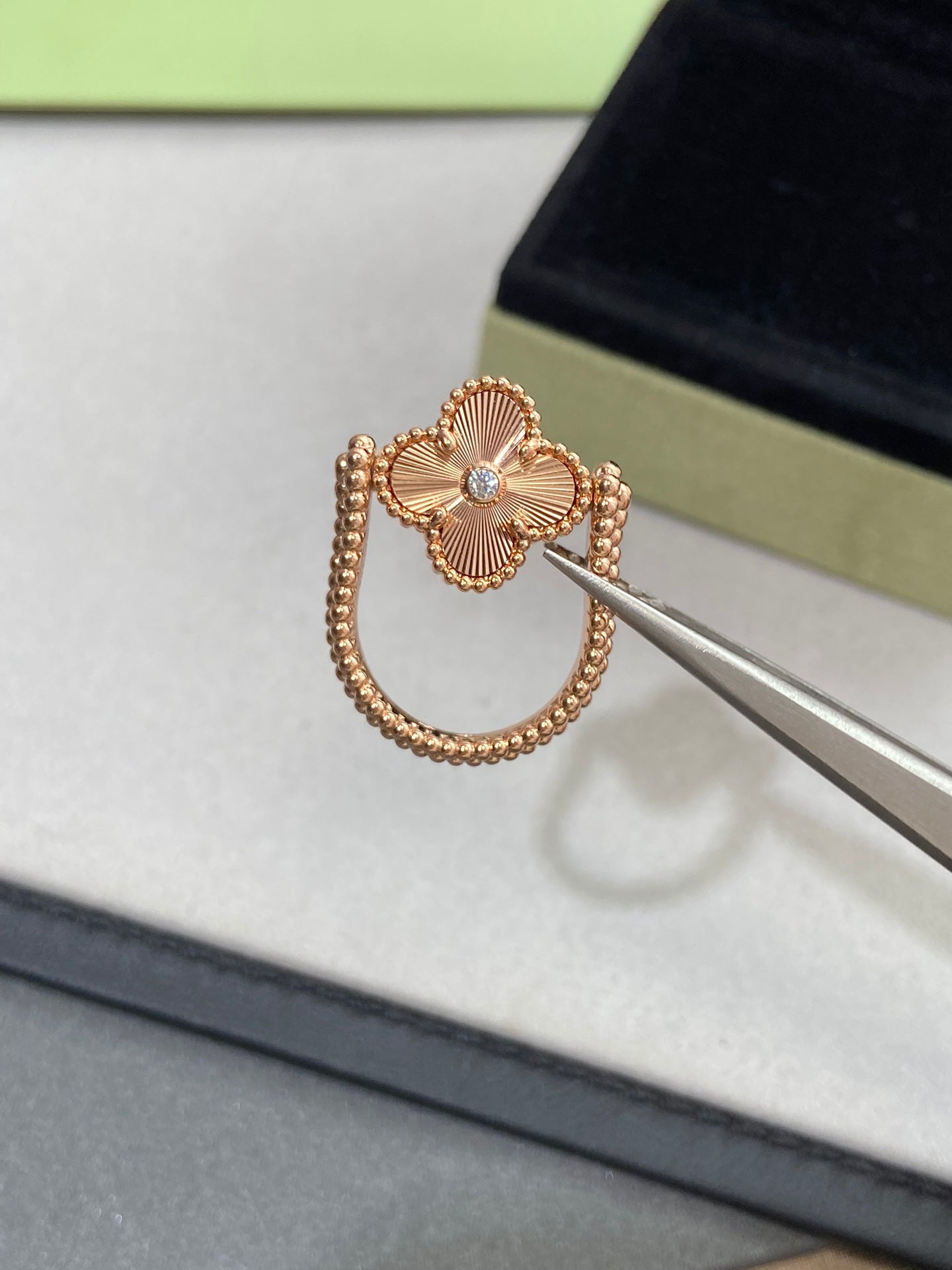 [Aetheris]GLÜCKKLEE GOLD WENDE-RING