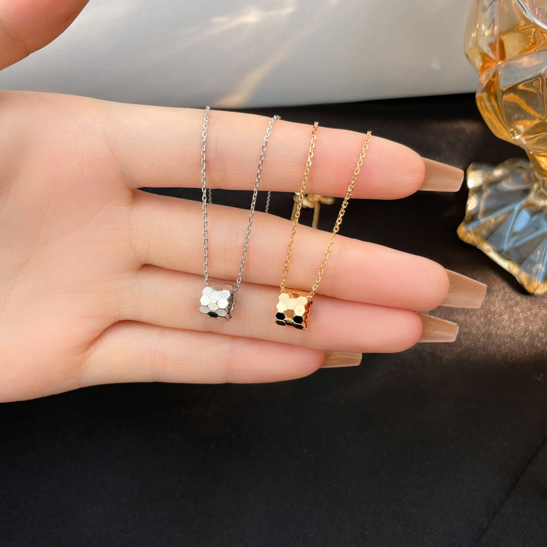 [Aetheris]BEE MINI NECKLACE
