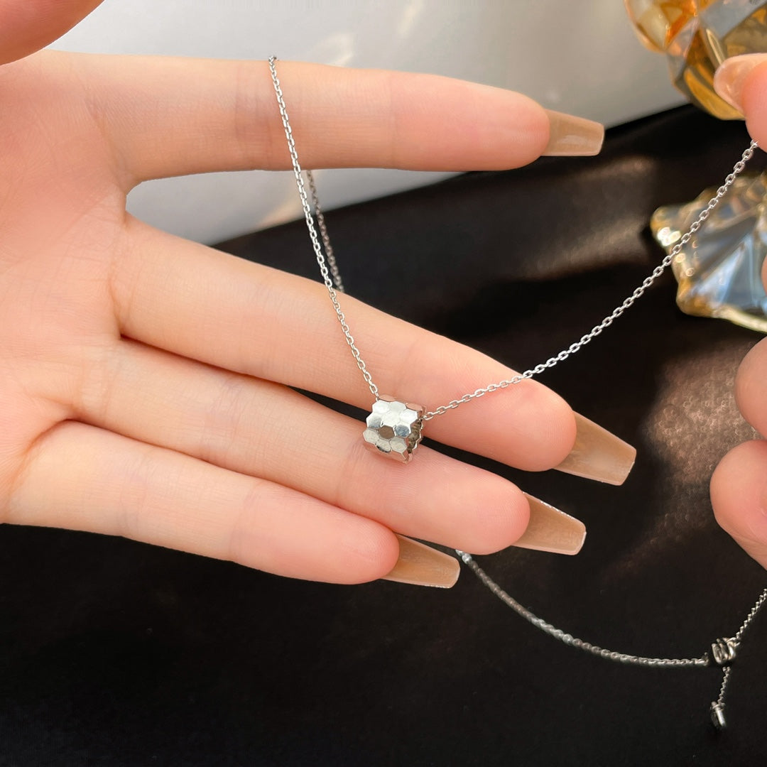 [Aetheris]BEE MINI NECKLACE
