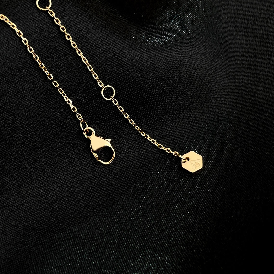 [Aetheris]BEE MINI NECKLACE