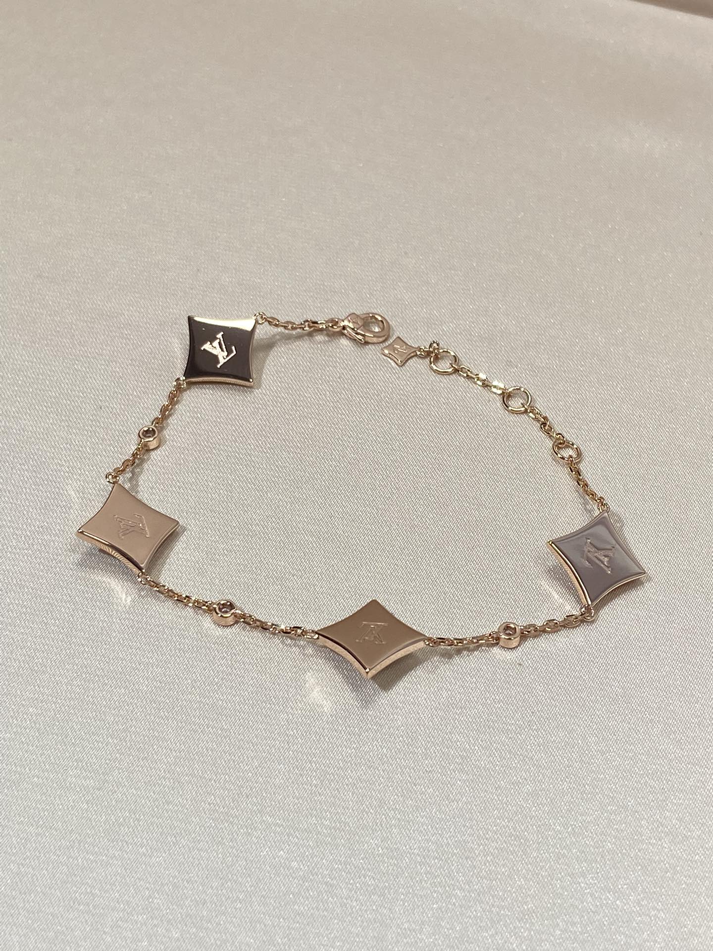 [Aetheris]STAR 4 MOTIF MOP DIAMOND ROSE GOLD BRACELET
