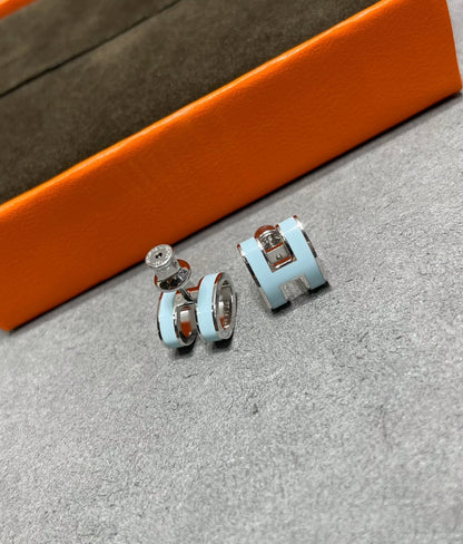 [Aetheris]POP H SKY BLUE STUD EARRINGS