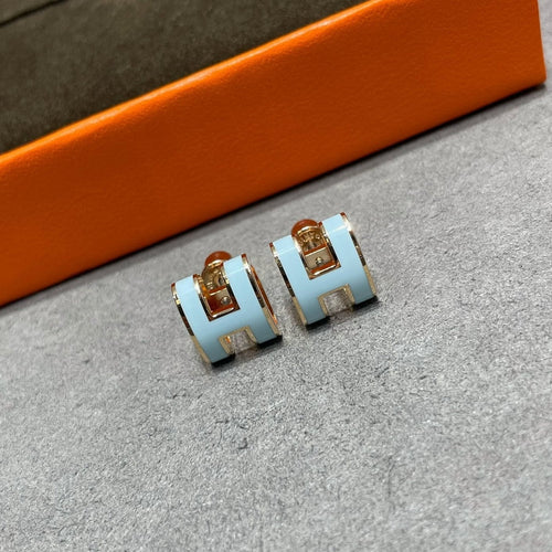 [Aetheris]POP H SKY BLUE STUD EARRINGS