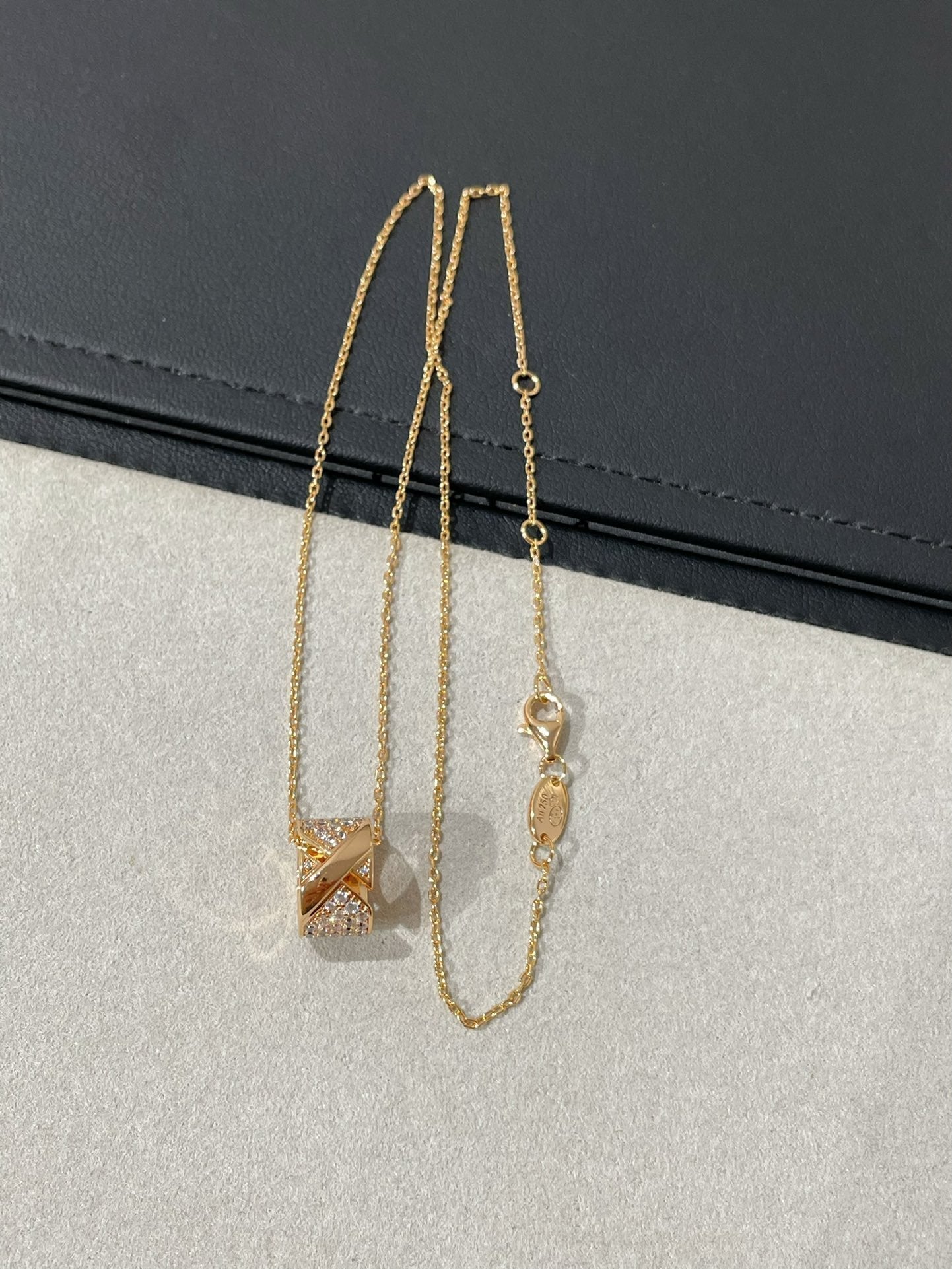 [Aetheris]LIENS EVIDENCE DIAMOND PAVED NECKLACE