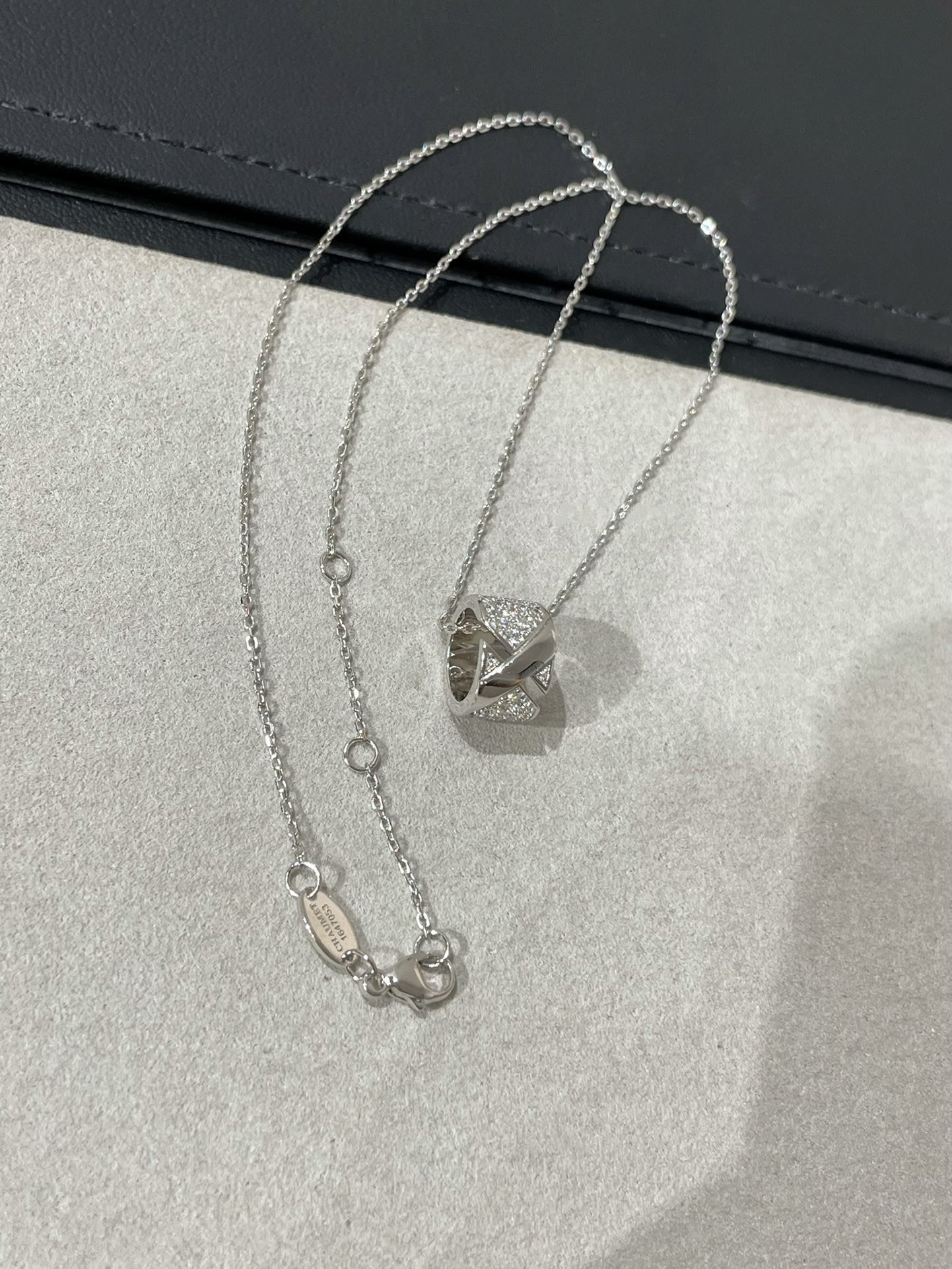 [Aetheris]LIENS EVIDENCE DIAMOND PAVED NECKLACE