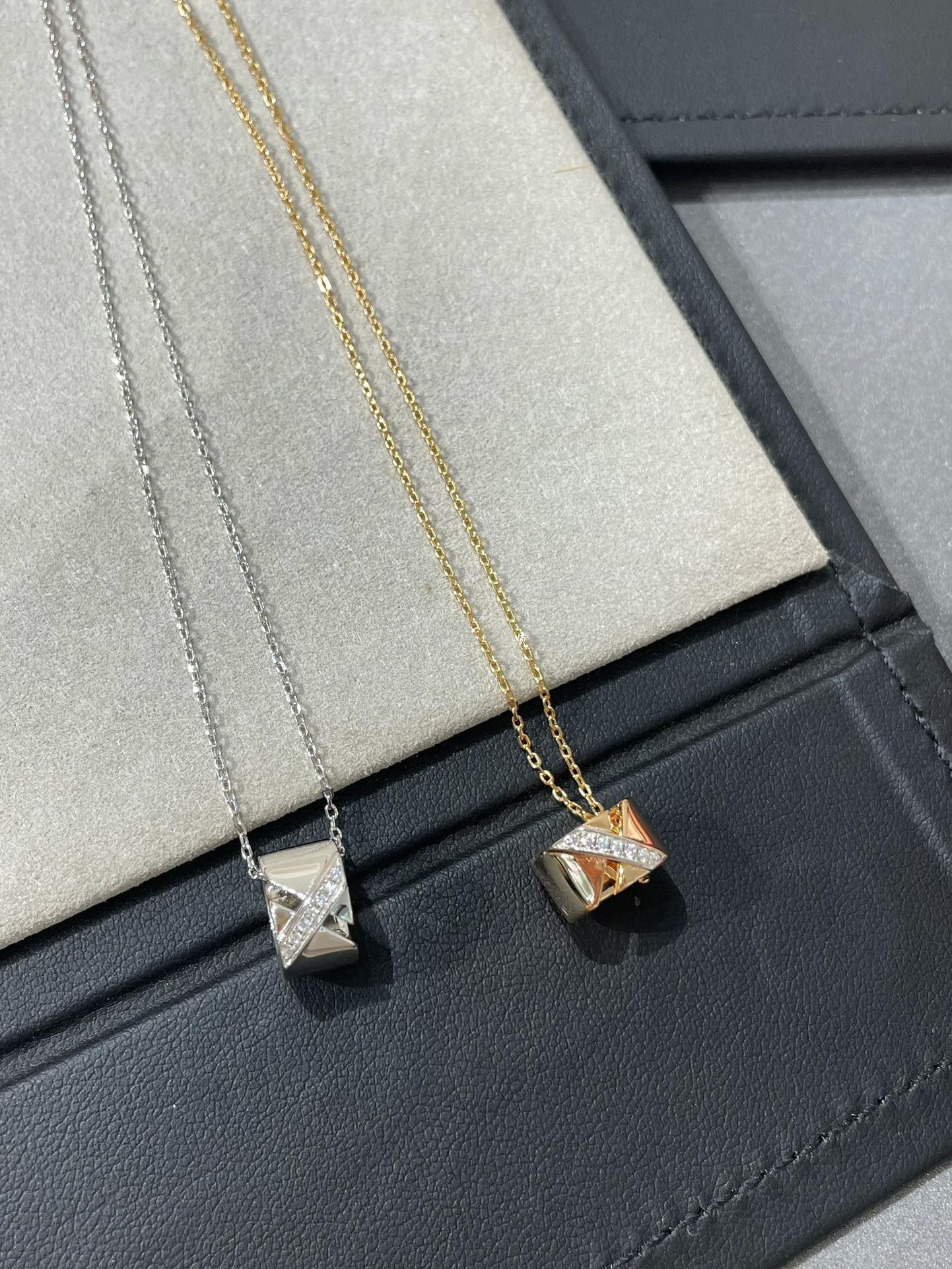 [Aetheris]LIENS EVIDENCE DIAMOND NECKLACE