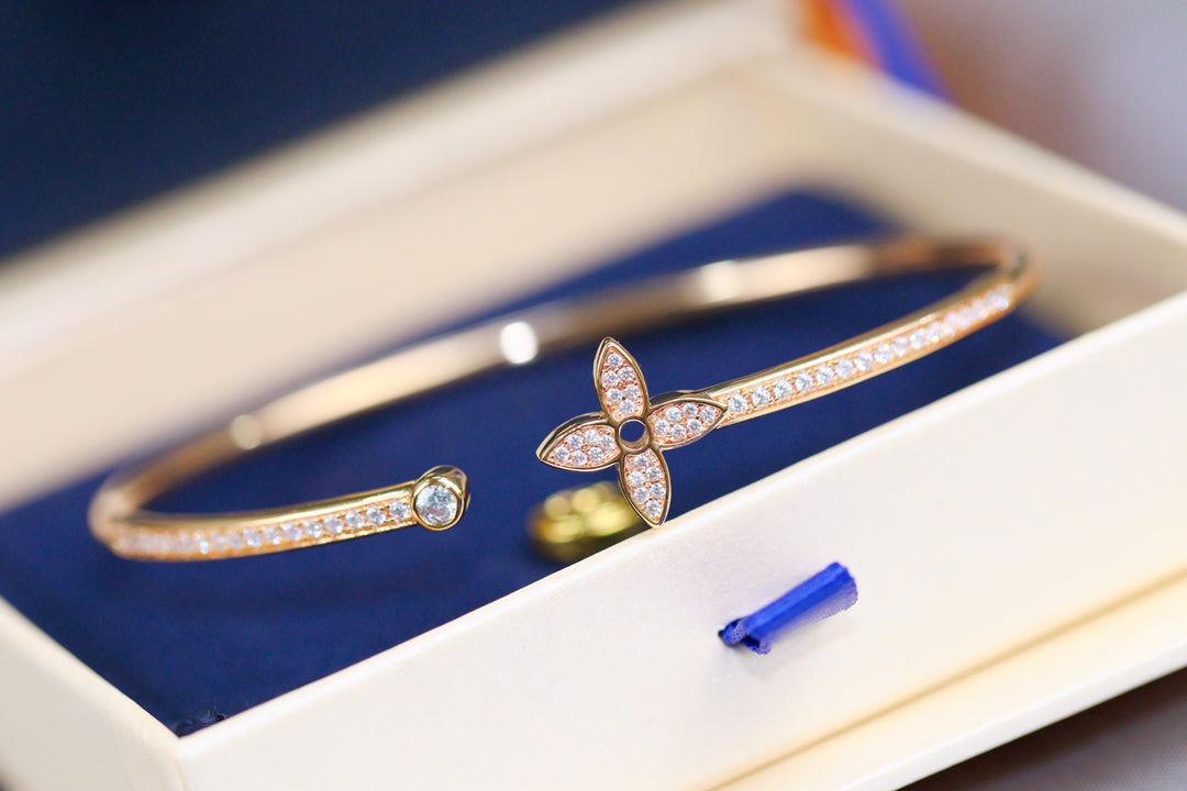 [Aetheris]IDYLLE ROSE GOLD OPEN BRACELET DIAMOND PAVED