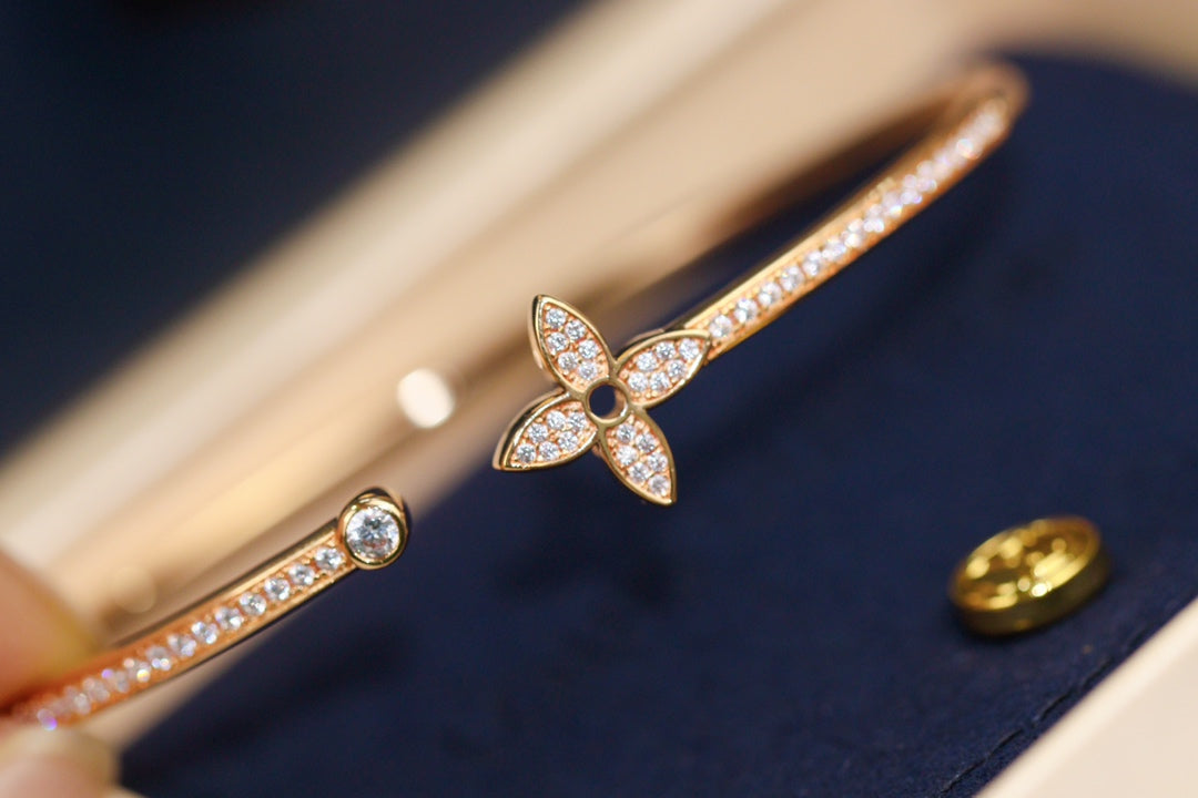 [Aetheris]IDYLLE ROSE GOLD OPEN BRACELET DIAMOND PAVED