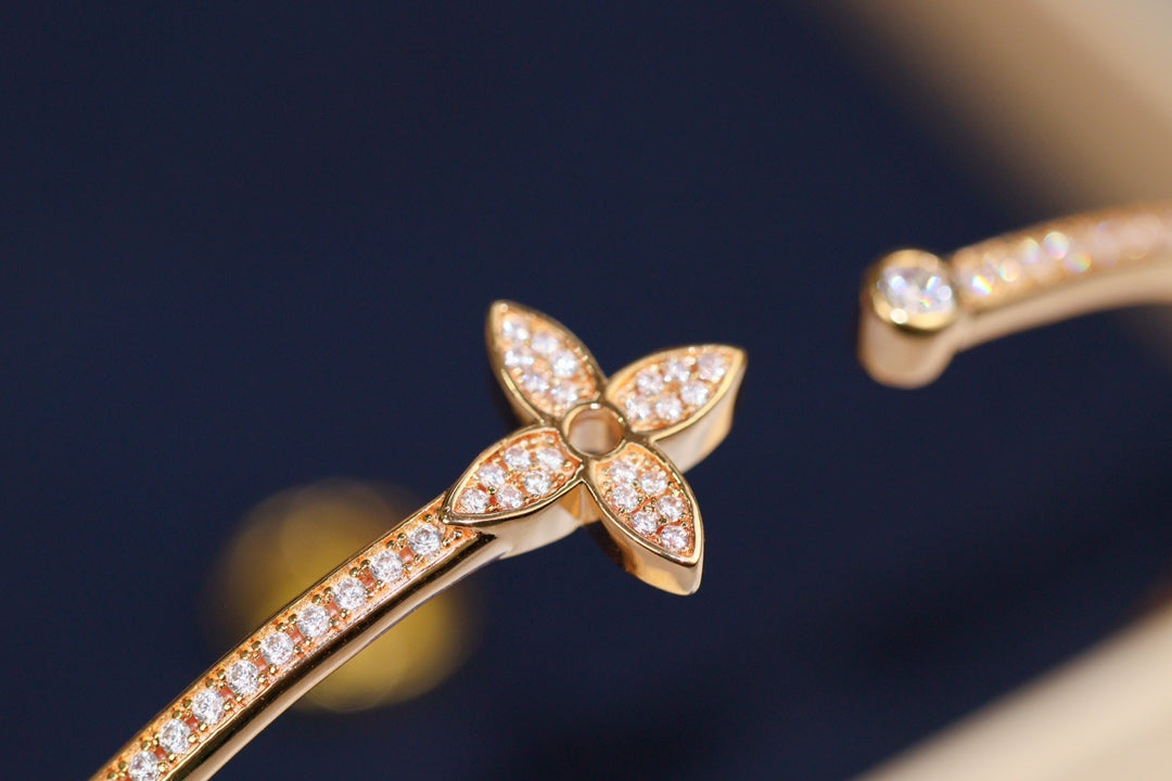 [Aetheris]IDYLLE ROSE GOLD OPEN BRACELET DIAMOND PAVED