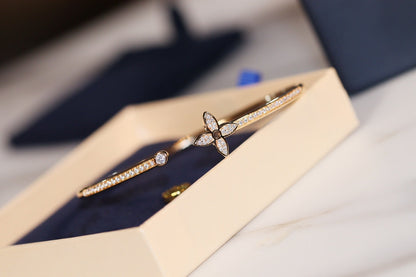 [Aetheris]IDYLLE GOLD OPEN BRACELET DIAMOND PAVED