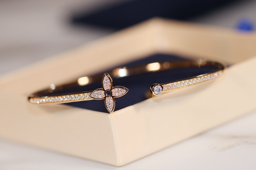 [Aetheris]IDYLLE GOLD OPEN BRACELET DIAMOND PAVED