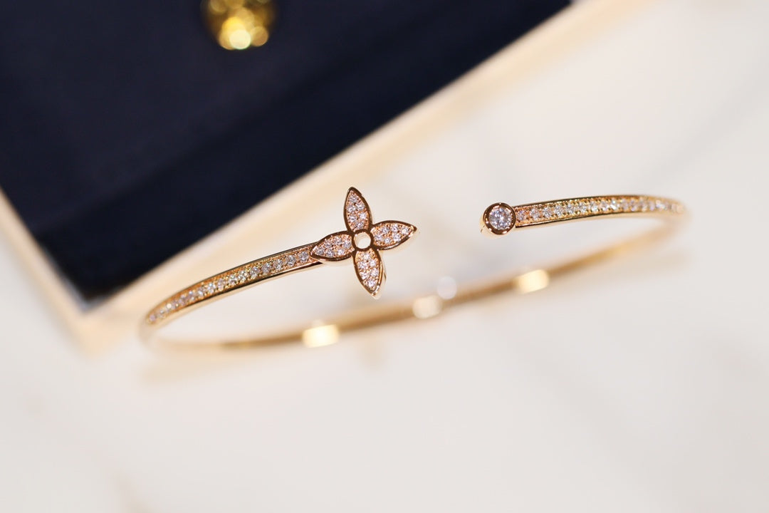 [Aetheris]IDYLLE GOLD OPEN BRACELET DIAMOND PAVED