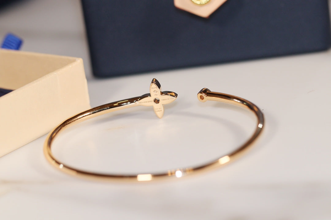 [Aetheris]IDYLLE GOLD OPEN BRACELET DIAMOND PAVED