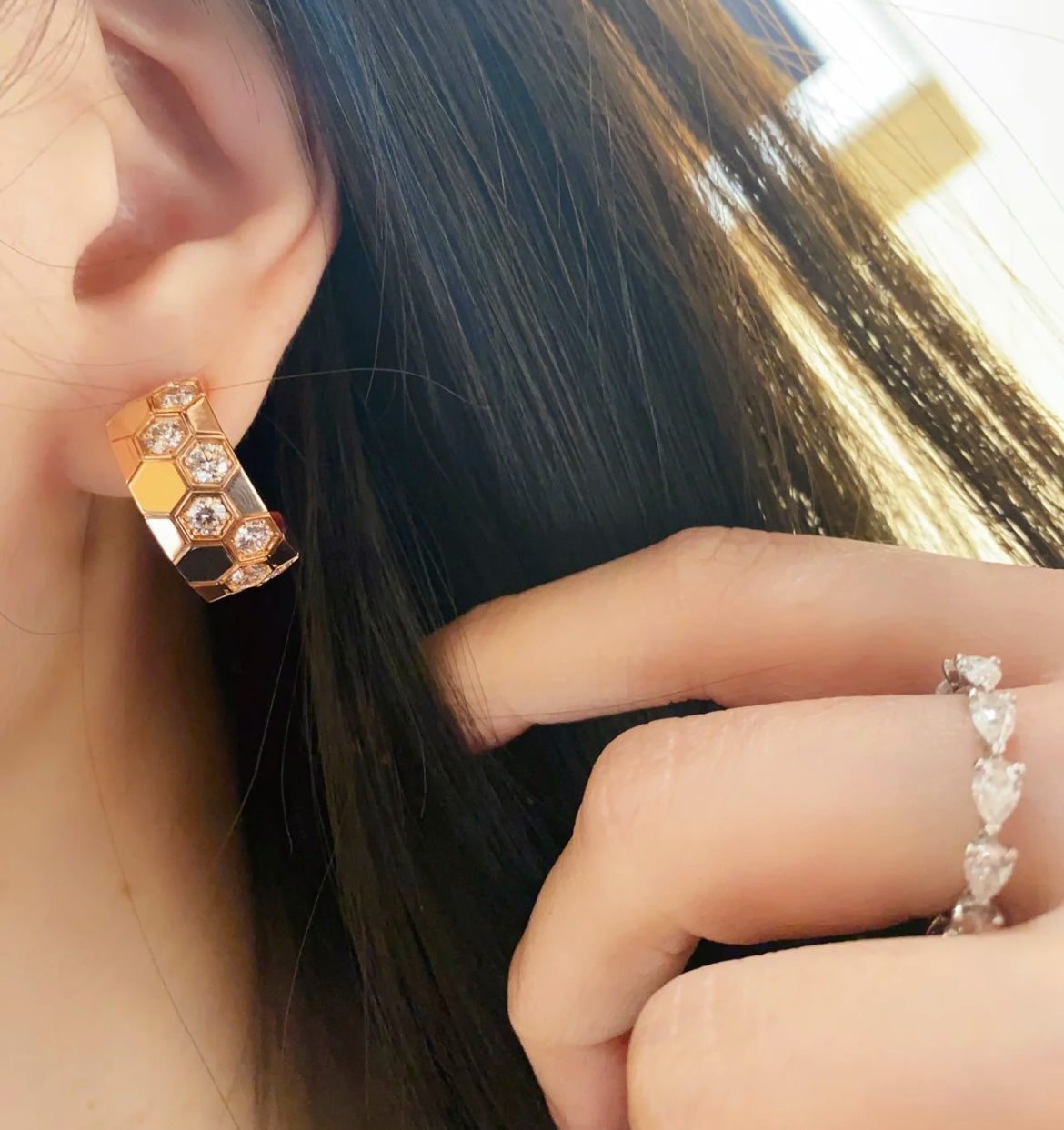 [Aetheris]BEE LOVE DIAMOND HOOP EARRINGS