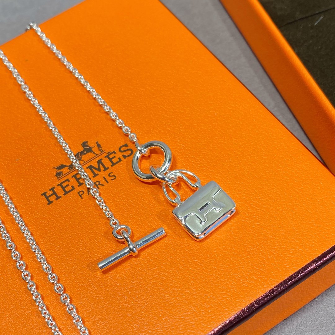 [Aetheris]CONSTANCE PEDANT SILVER NECKLACE