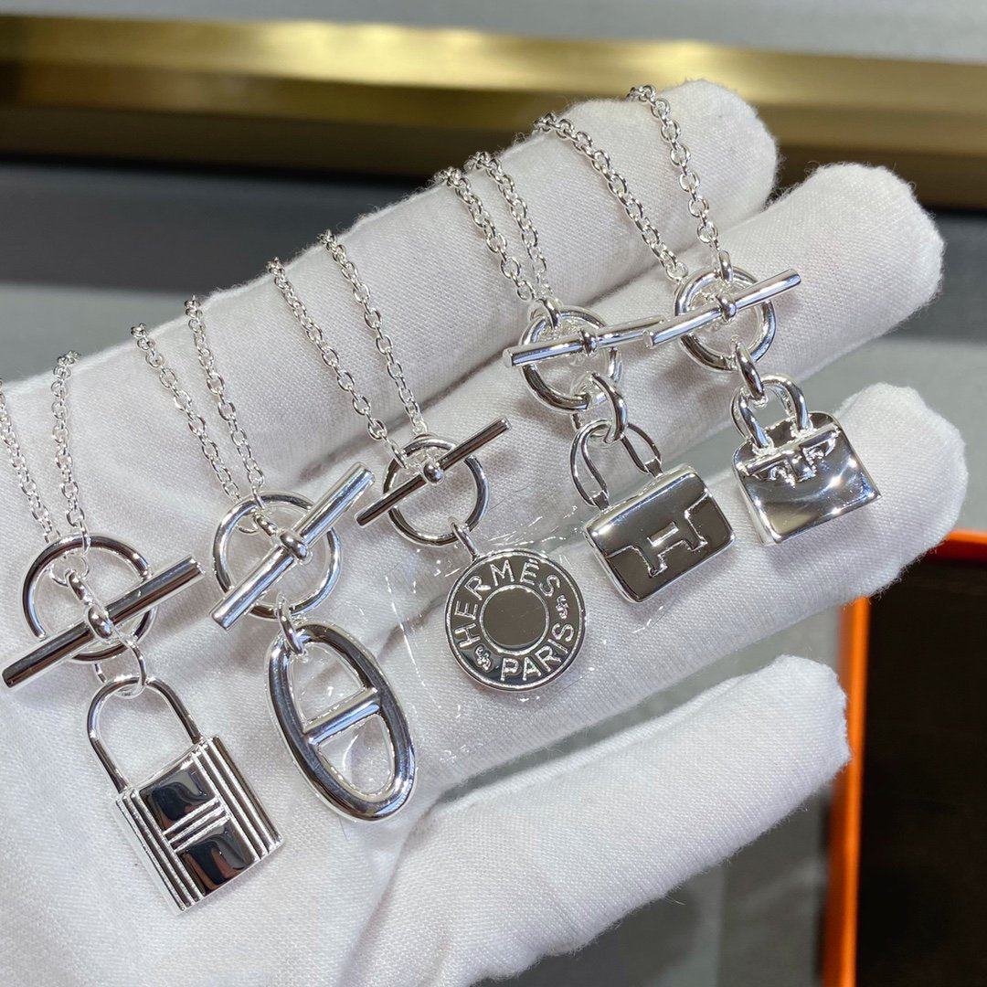 [Aetheris]CONSTANCE PEDANT SILVER NECKLACE