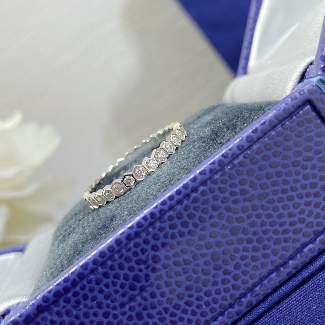 [Aetheris]BEE LOVE DIAMOND PAVED SMALL RING