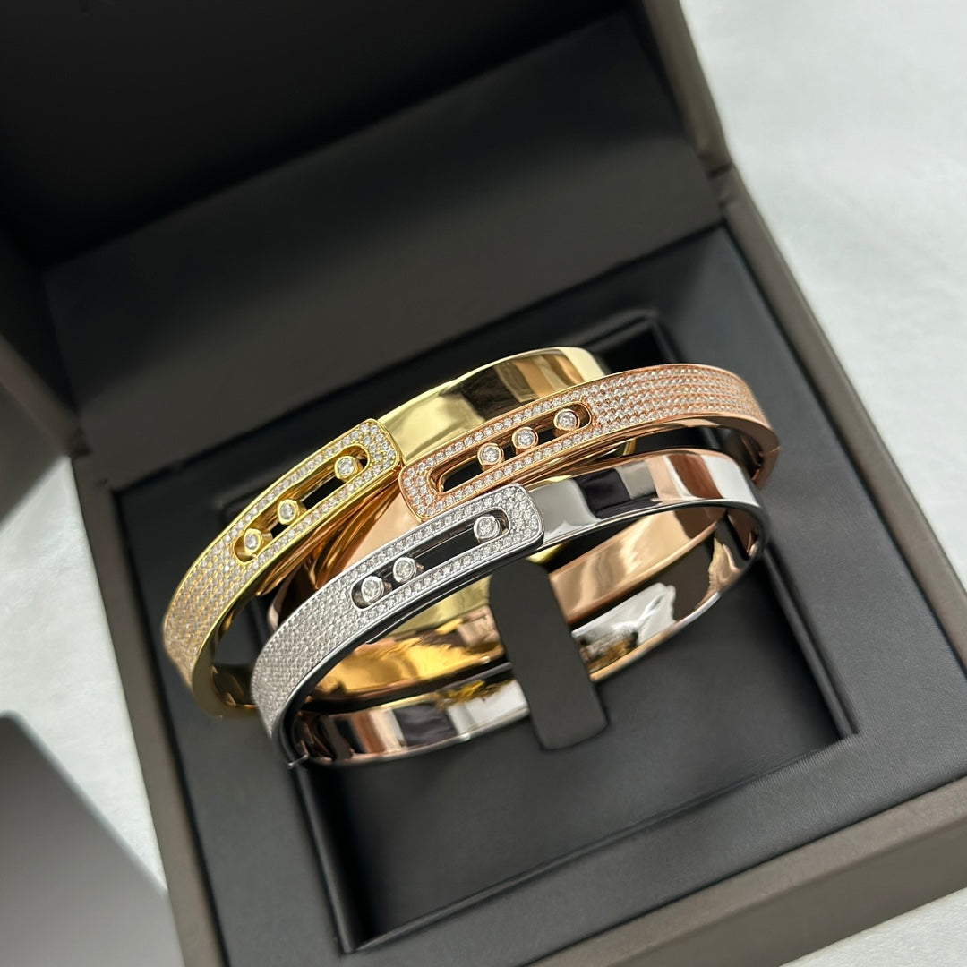 [Aetheris]MOVE NOA PAVÉ DIAMOND BANGLE BRACELET