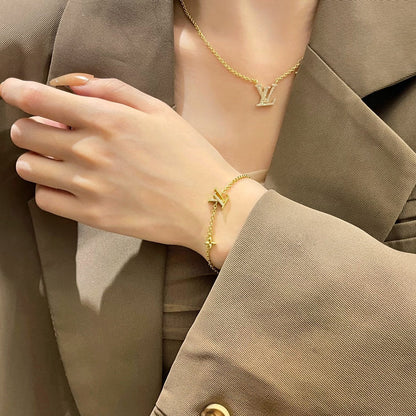 [Aetheris]LOGO STAR MOTIF GOLD BRACELET