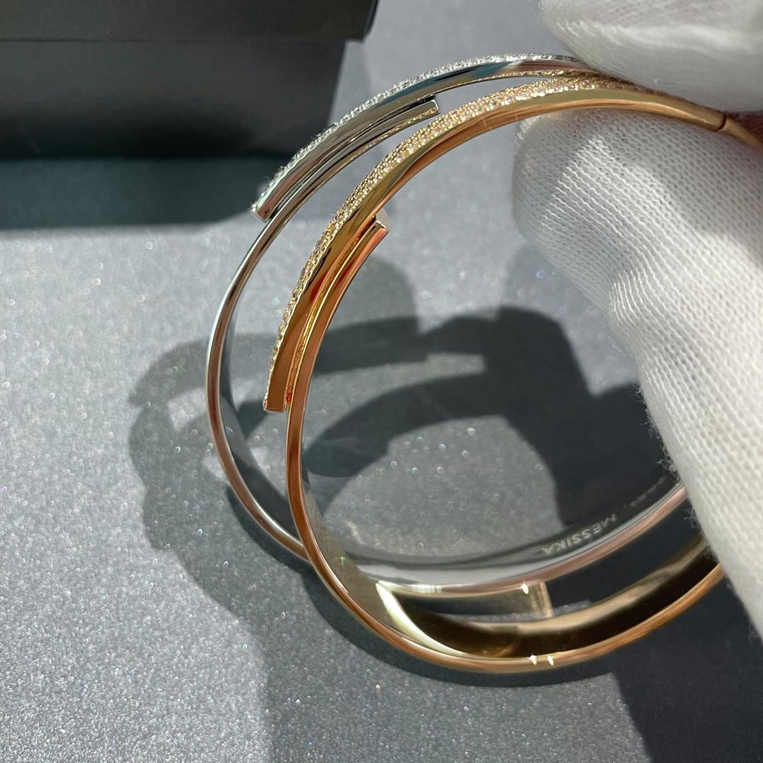 [Aetheris]MOVE NOA PAVÉ DIAMOND BANGLE BRACELET