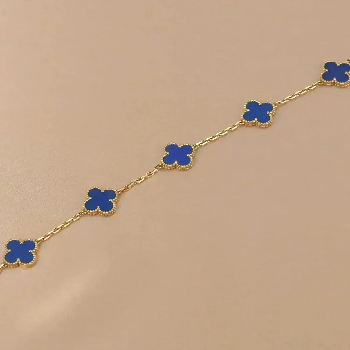 [Aetheris]GLÜCKKLEE-ARMBAND MIT 5 MOTIVEN – BLAUE-ACHAT-KOLLEKTION