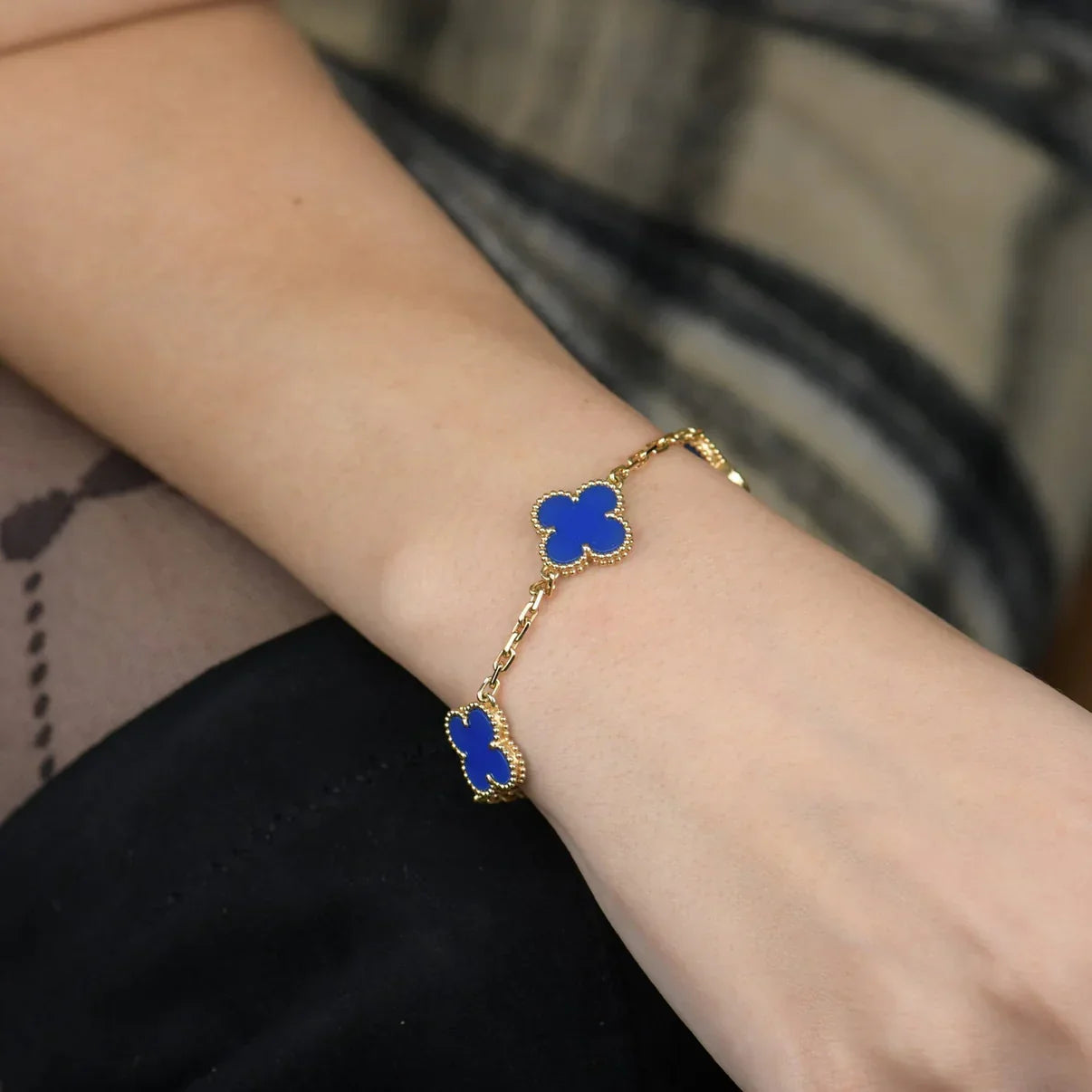 [Aetheris]GLÜCKKLEE-ARMBAND MIT 5 MOTIVEN – BLAUE-ACHAT-KOLLEKTION