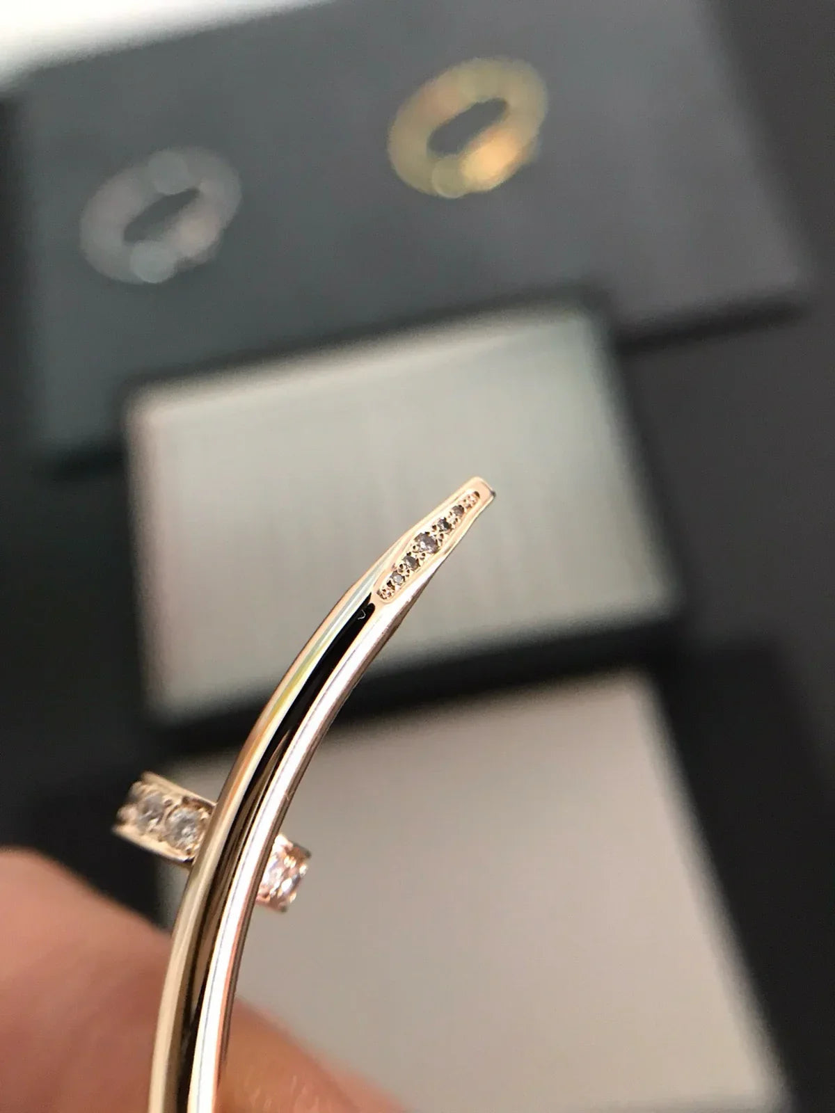 [Aetheris]JUSTE UN CLOU 3.5MM CLASSIC DIAMOND ARMREIF