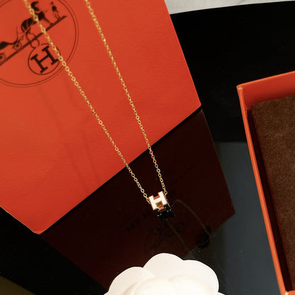 [Aetheris]H WHITE SQUARE GOLD NECKLACE