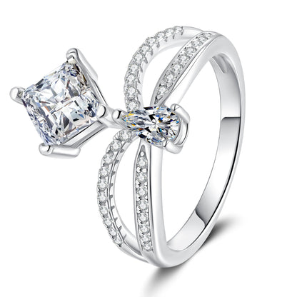 [Aetheris]ELEGANTER DOPPELT VERDREHTER MOISSANITRING