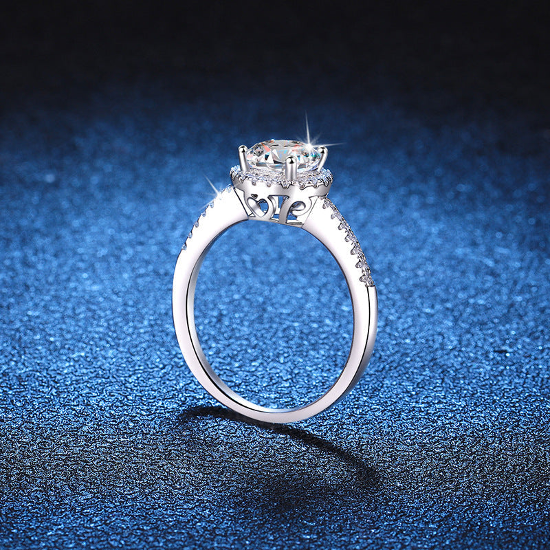 [Aetheris]RADIANT ROUND HALO MOISSANITE ENGAGEMENT RING