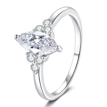 [Aetheris]ELEGANTER MOISSANITRING IM MARQUISESCHLIFF MIT SEITLICHEM AKZENT