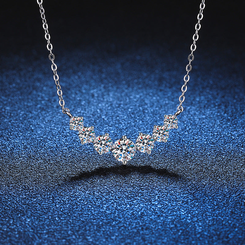 [Aetheris]MINIMALIST CURVED SMILE MOISSANITE NECKLACE