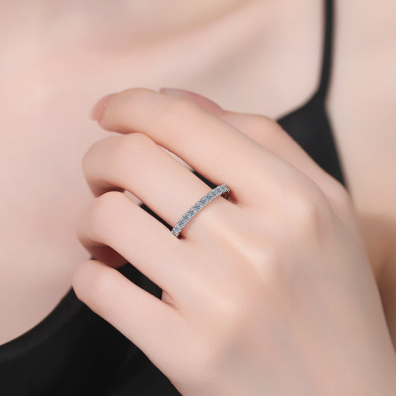 [Aetheris]DAINTY 0.87CT VOLLER ETERNITY MOISSANITE-RING