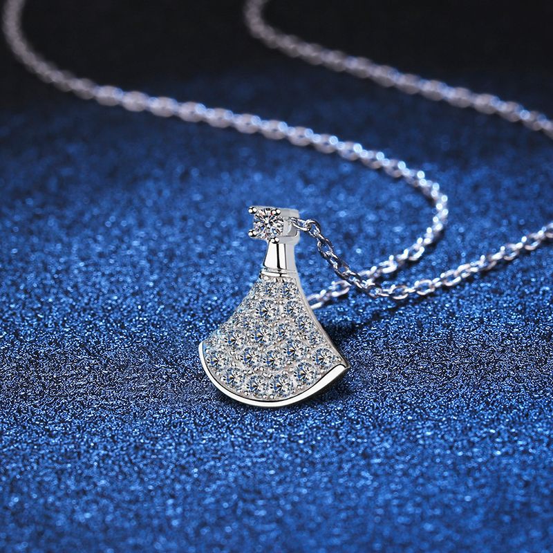 [Aetheris]ELEGANT FAN-SHAPED MOISSANITE PENDANT NECKLACE