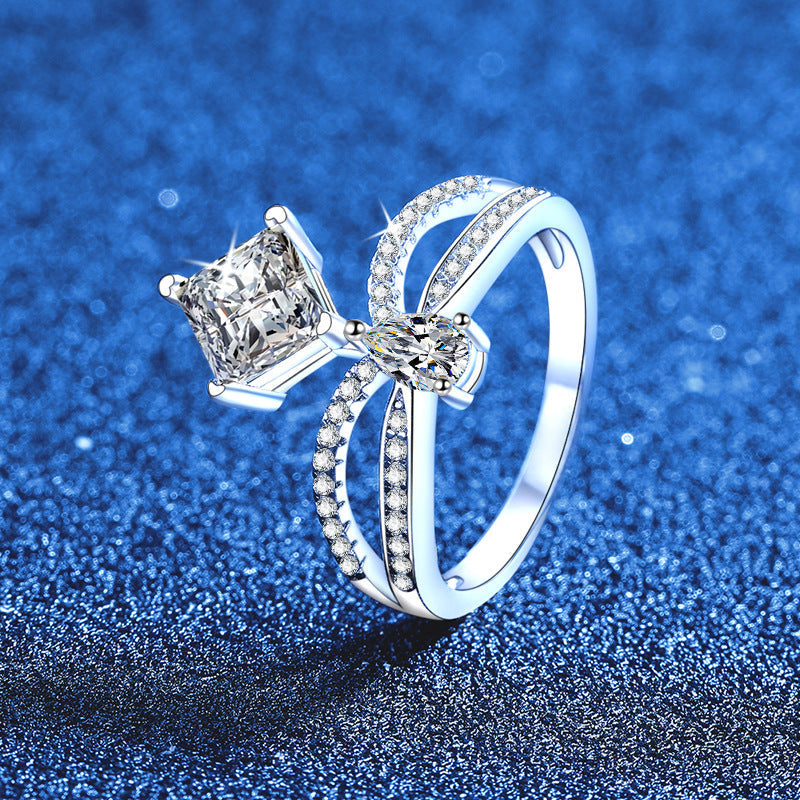 [Aetheris]ELEGANTER DOPPELT VERDREHTER MOISSANITRING