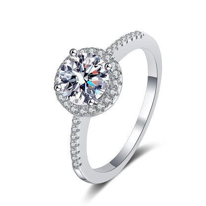 [Aetheris]RADIANT ROUND HALO MOISSANITE ENGAGEMENT RING