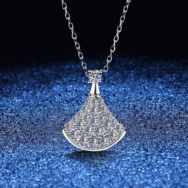 [Aetheris]ELEGANT FAN-SHAPED MOISSANITE PENDANT NECKLACE