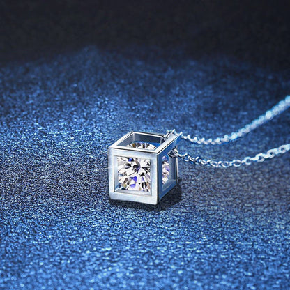 [Aetheris]GEOMETRIC SUGAR-CUBE MOISSANITE NECKLACE